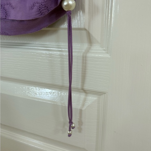 100% AUTHENTIC CHANEL CREW NECK T-SHIRT - Picture 4 of 12